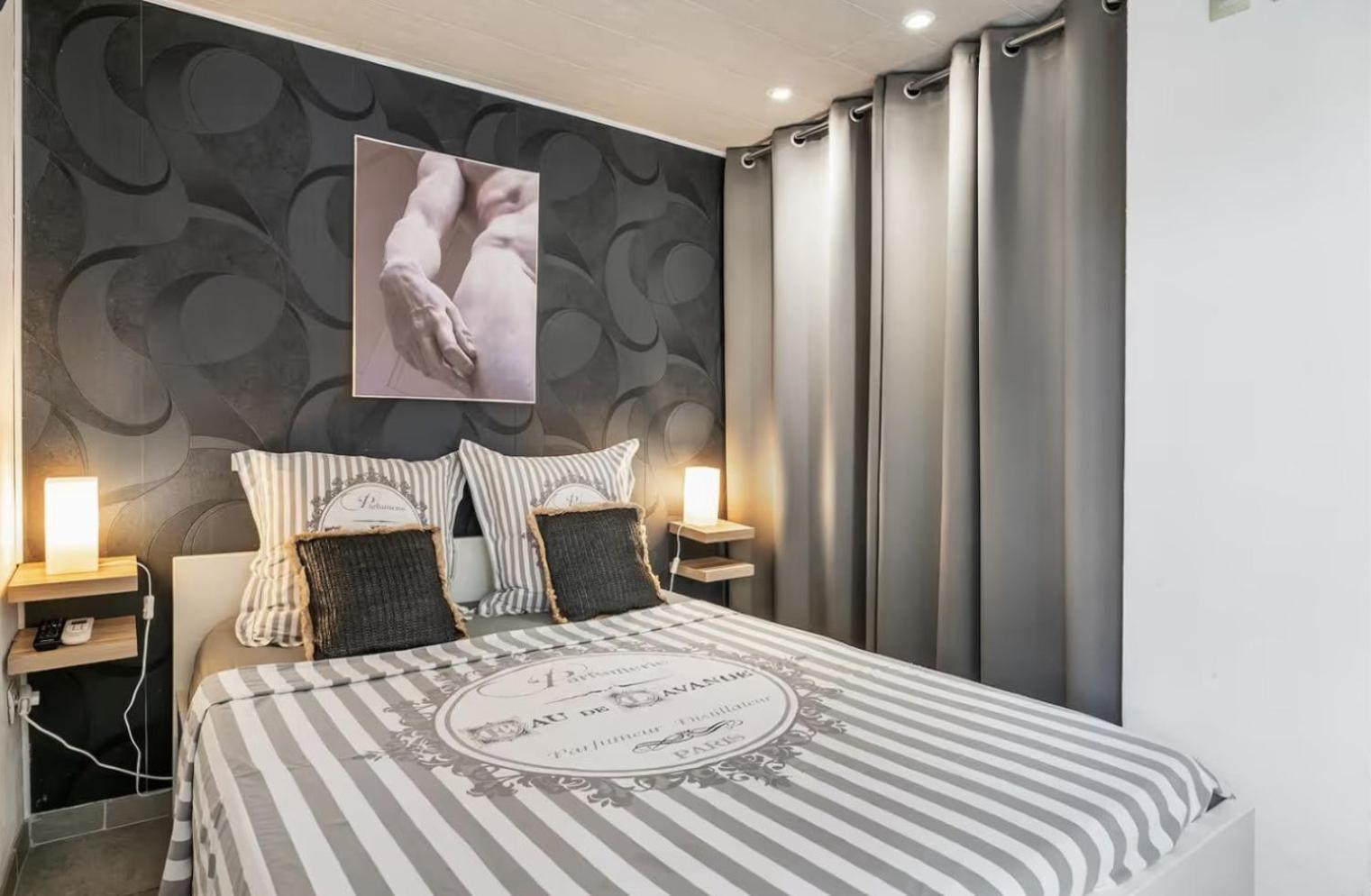 Studio Villa Nui Cuers Luaran gambar